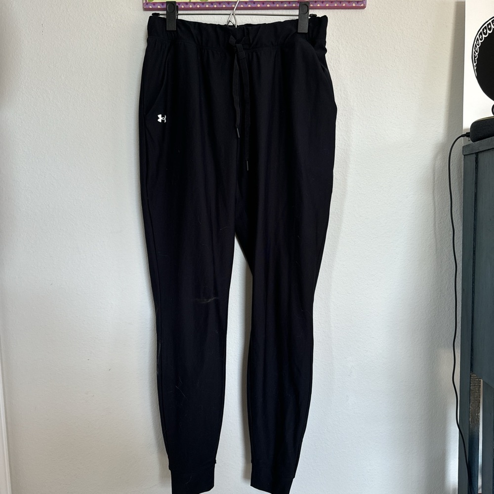 Black Under Armour joggers